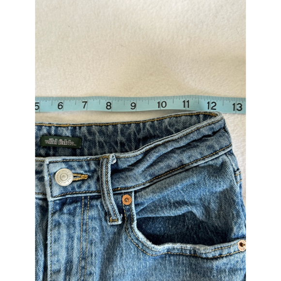 Women's Wild Fable high rise baggy Jeans Size 2/26R Blue Distressed ripped - Picture 8 of 12